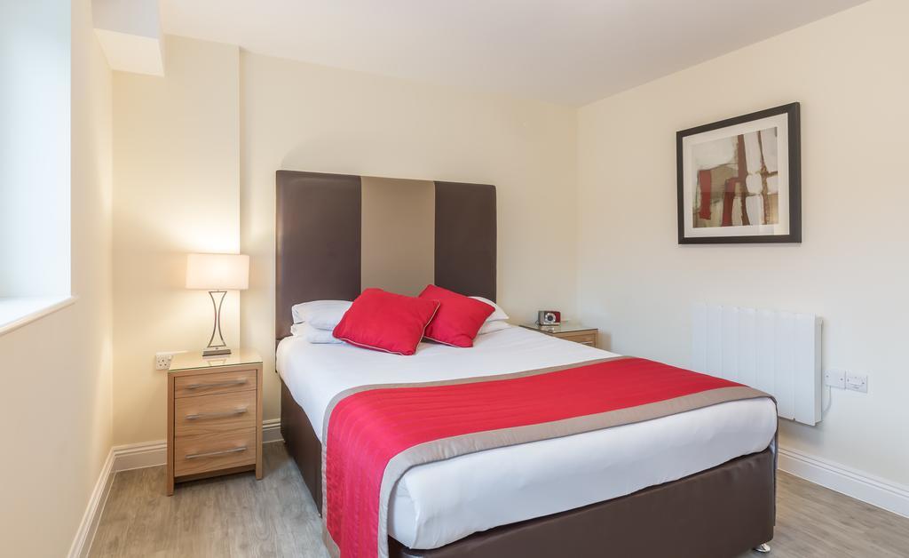 House Of Fisher - Central Point Basingstoke Kamer foto